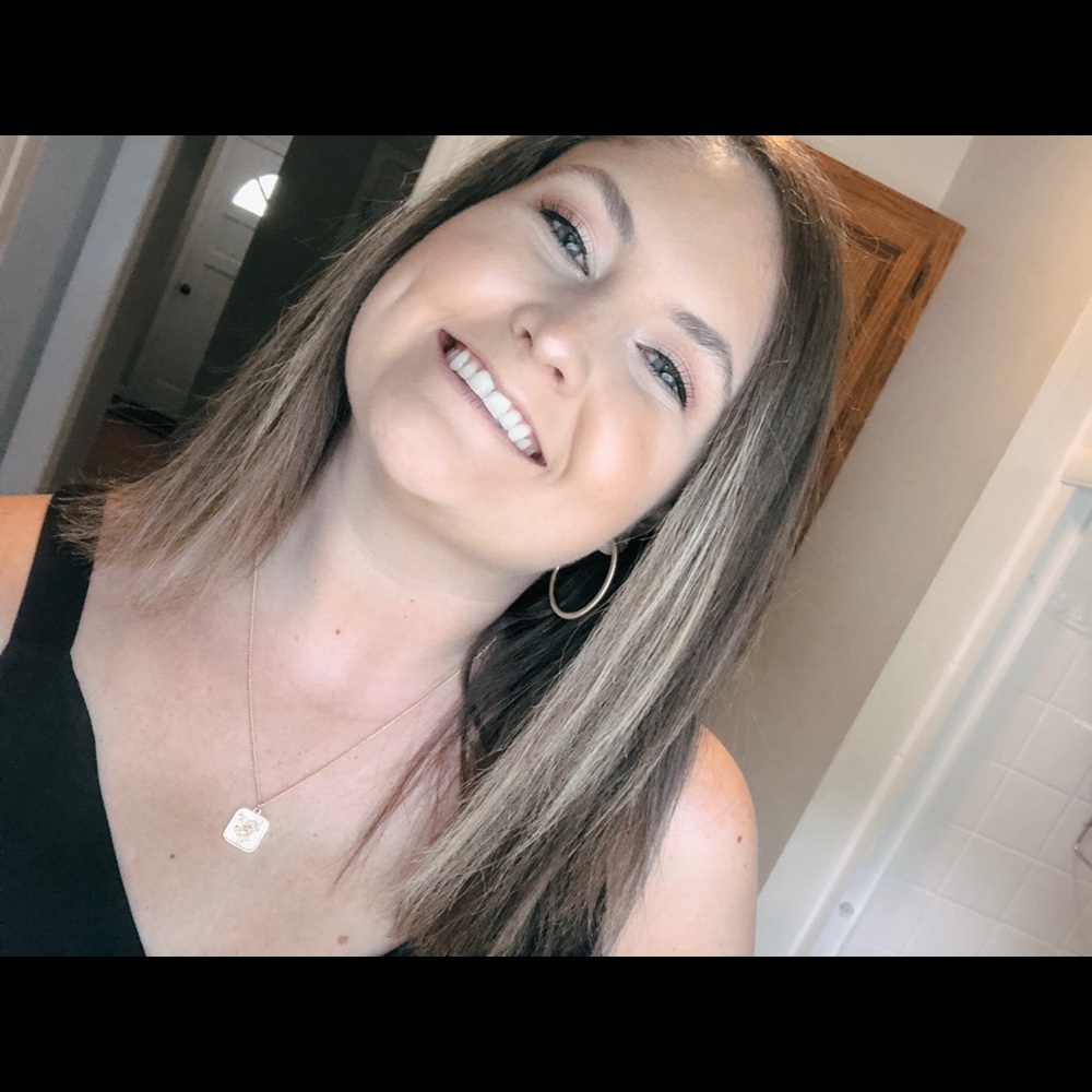 Meet your Posher, Lindsay